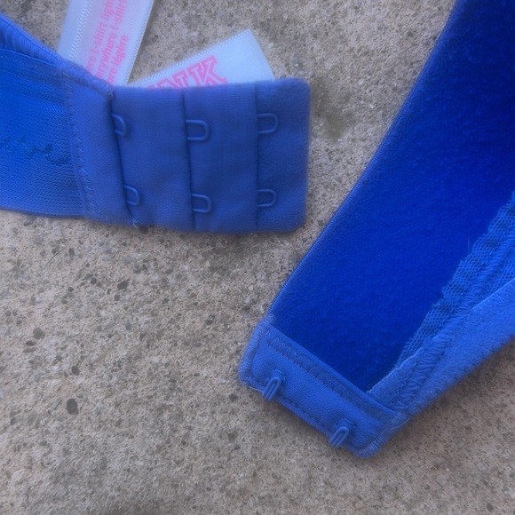 PINK Victoria's Secret Wear Everywhere Lightly Lined Tshirt Bra Size 36D - Picture 8 of 8